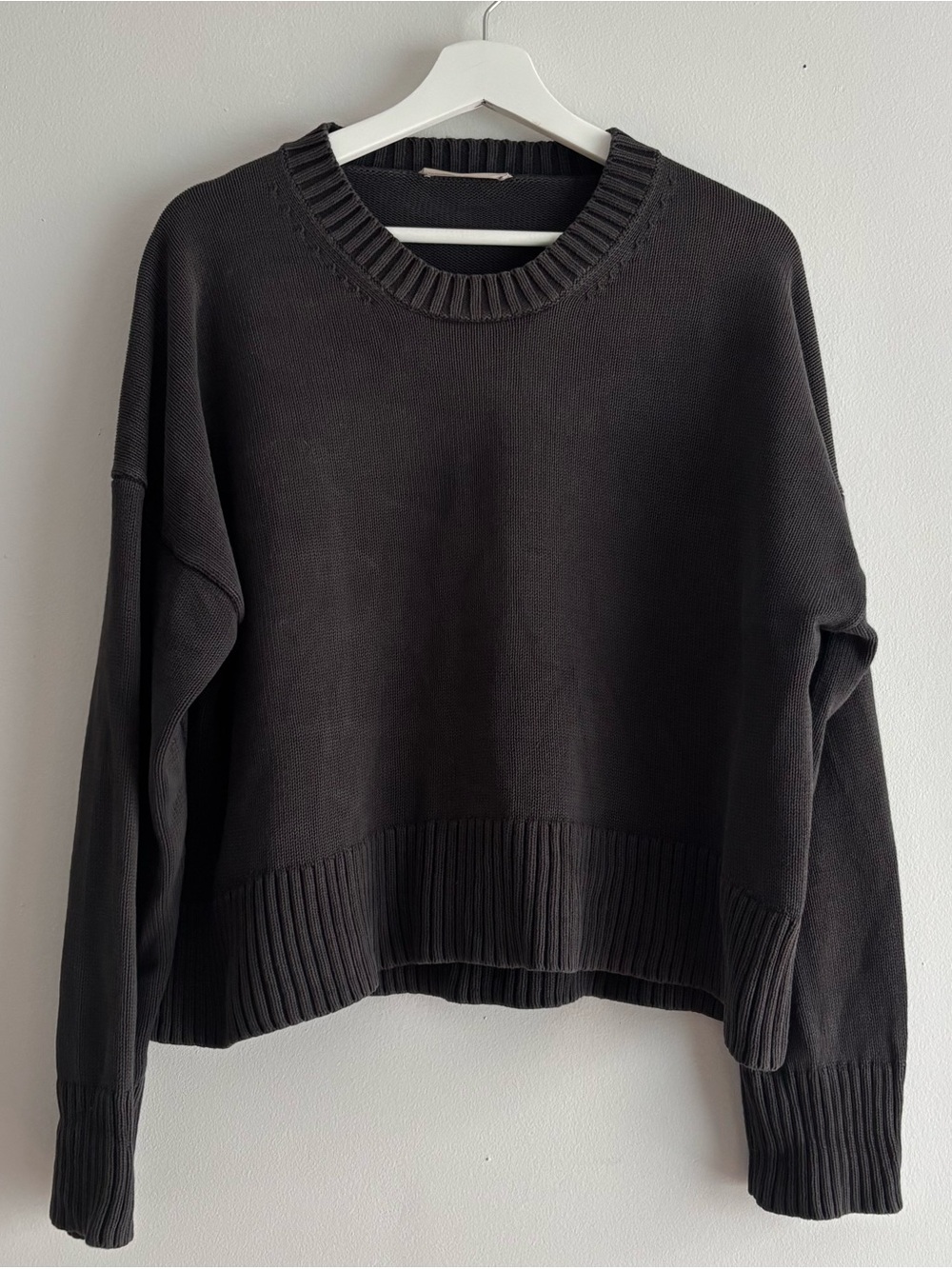 EVERLANE Cotton Knit Sweater in Charcoal M/L
